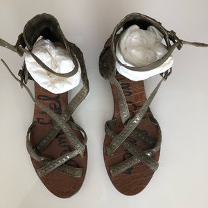 Sam Edelman olive green strappy sandal